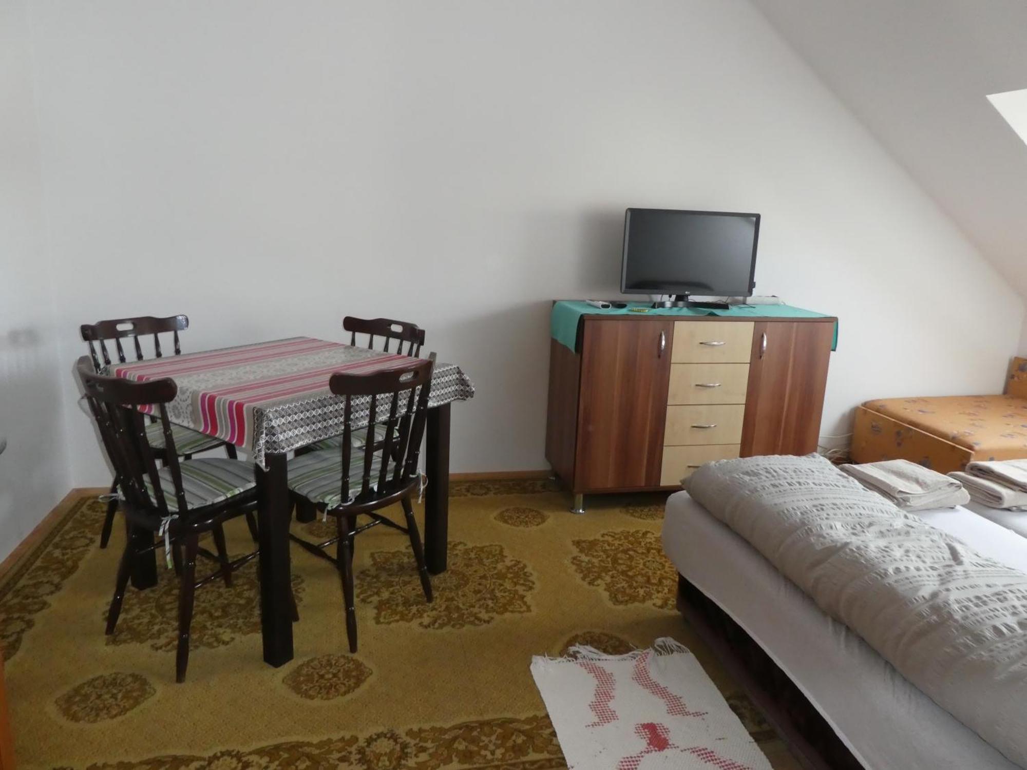Halasi Szallashely Apartment Hajduszoboszlo Exterior photo